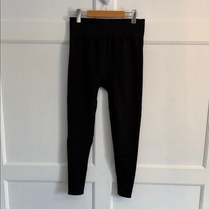 H&M Sport Athletic Ribbed Leggings with Compression.